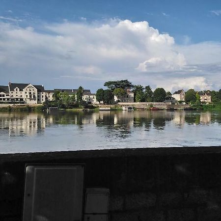 The Peaceful Corner In The Heart Of Saumur Apartment Exterior foto